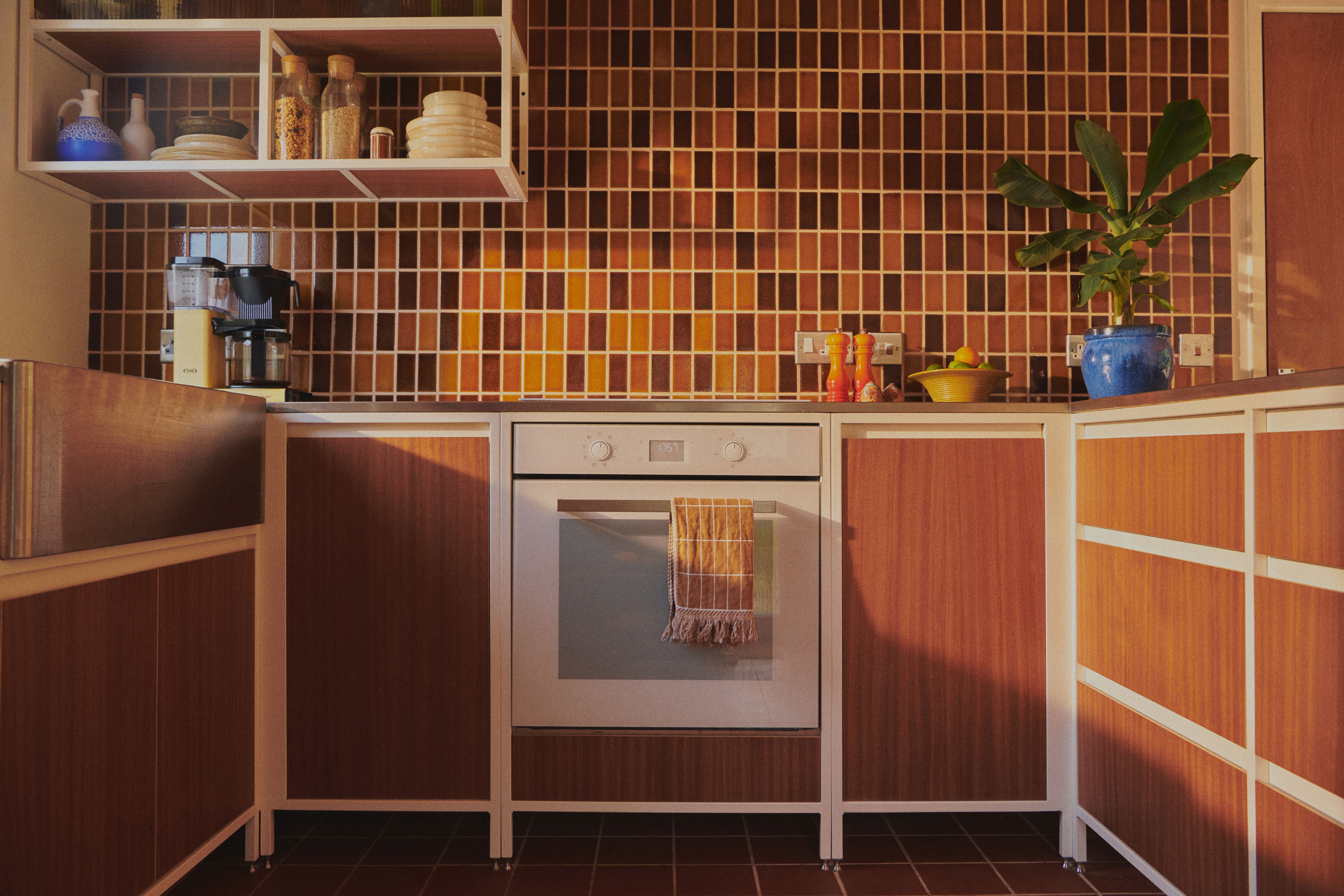 Bristol Kitchen, ExCinere Terra 1