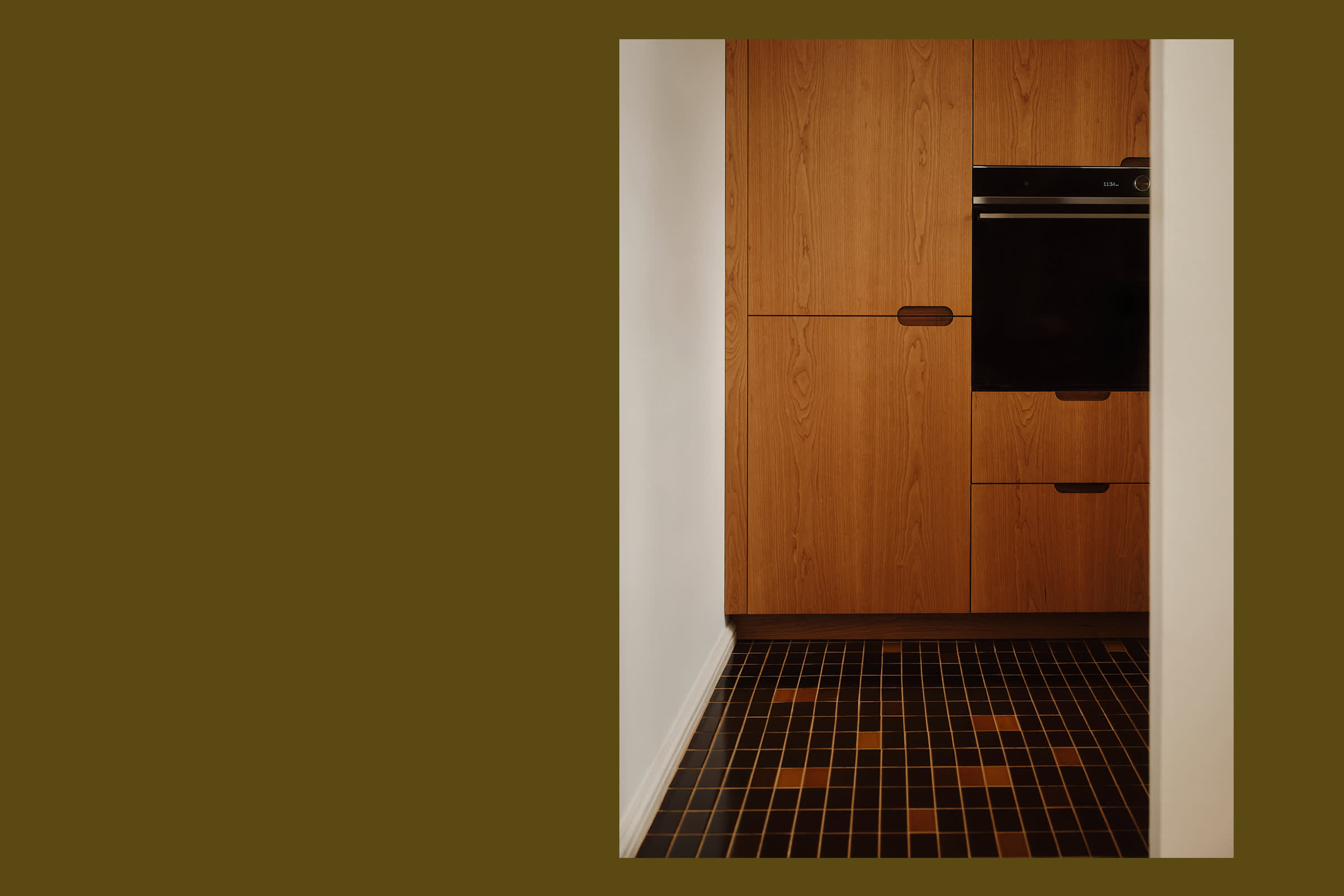 Dzek Holte Beth-Davis Essex-Road-05