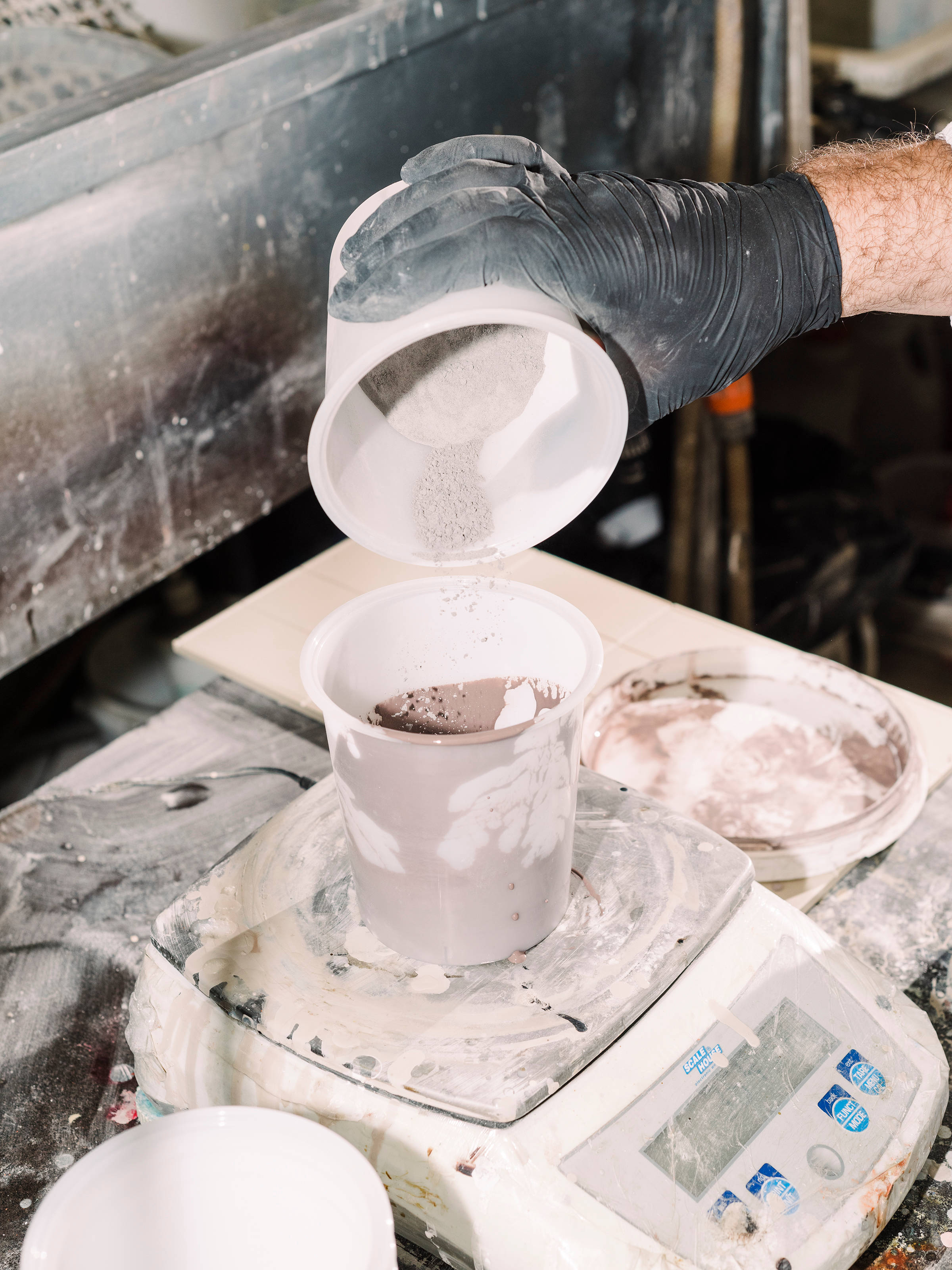 Precise measurements to determine different glaze colours. 
